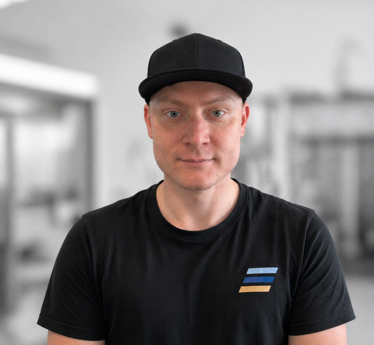 Nik